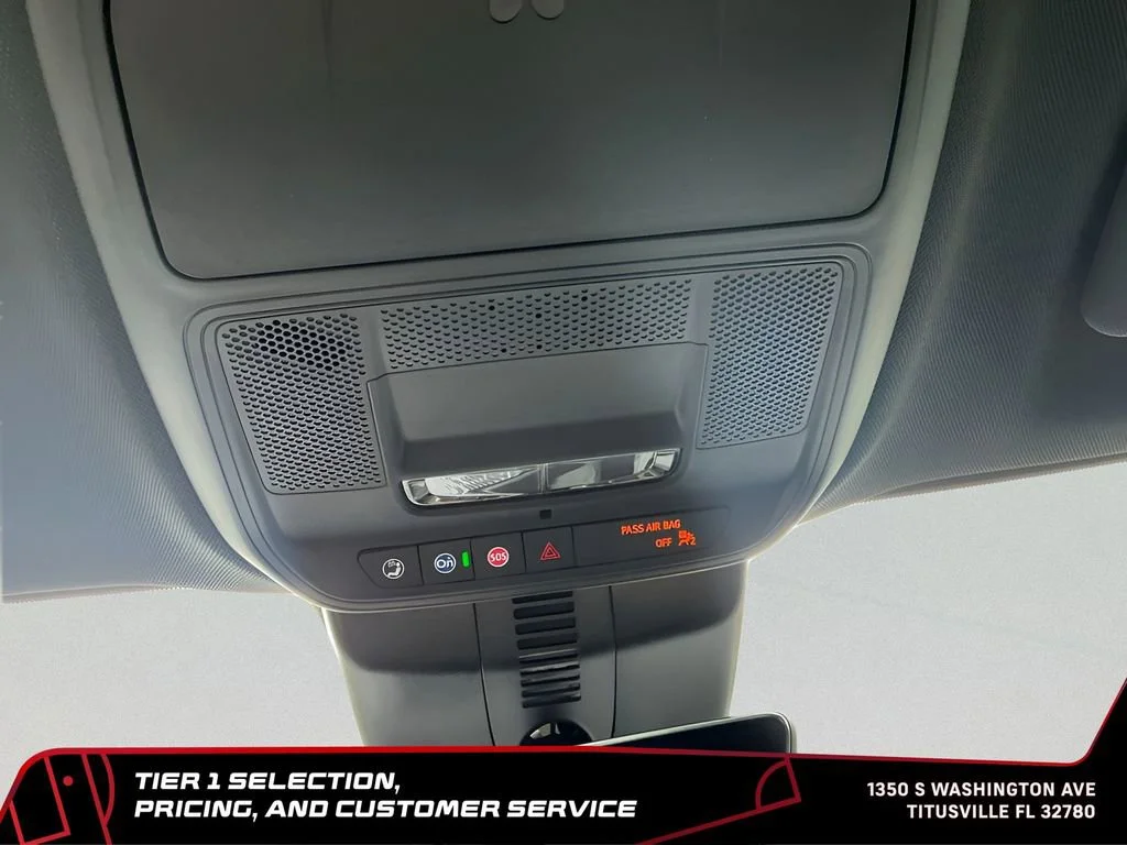 New 2026 Sterling Metallic GMC Elevation image 35