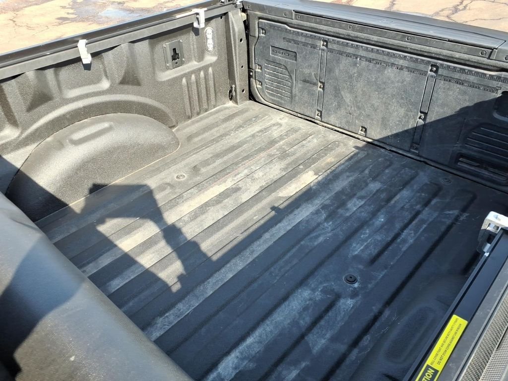 Used 2022 Black Ford Lariat image 32