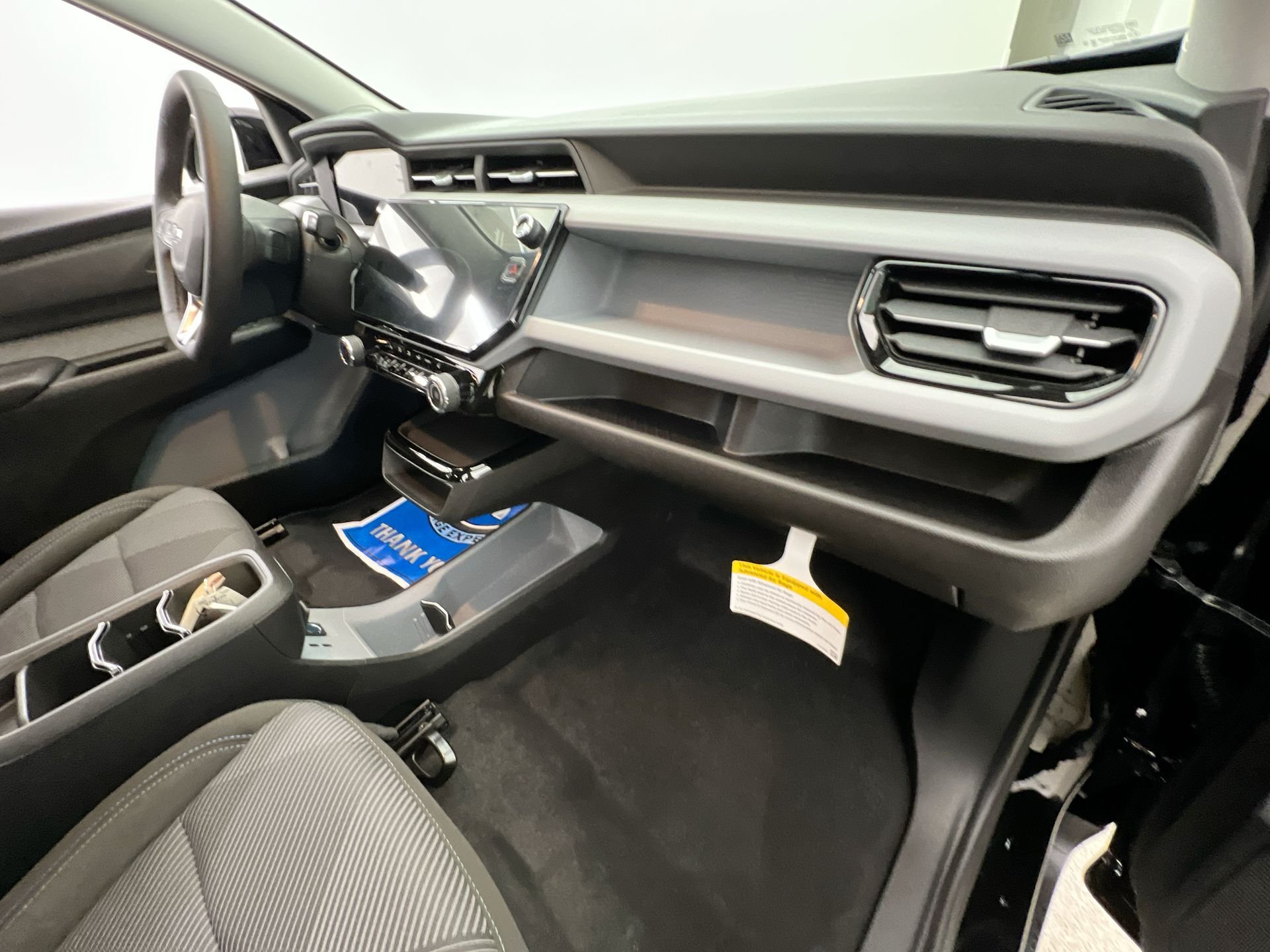 2027 Chevrolet Bolt LT - Photo 82