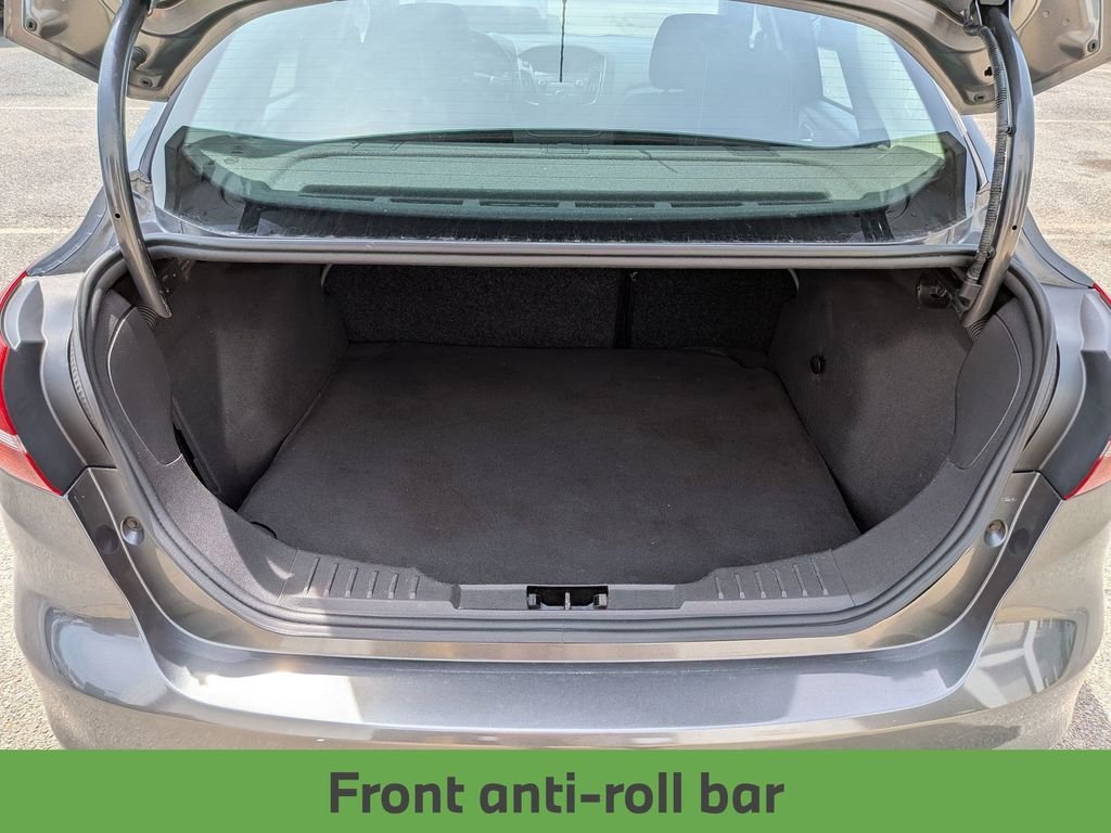 Used 2018 Gray Ford SE image 27