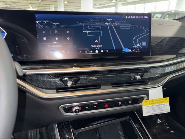New 2026 Manhattan Green Metallic BMW xDrive50e image 18