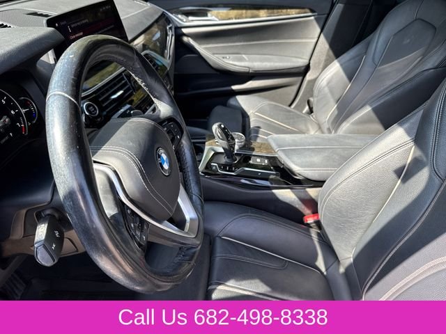 Used 2019 Gray BMW 540i image 17