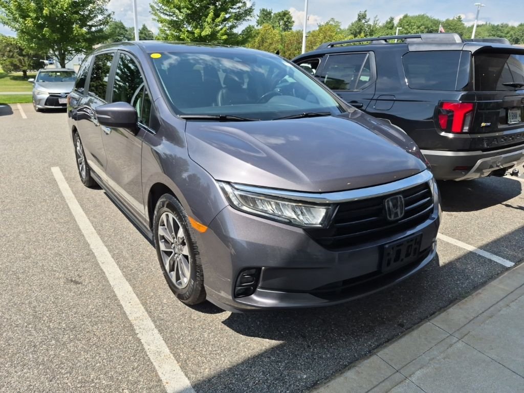 Used 2022 Silver Honda EX-L image 1