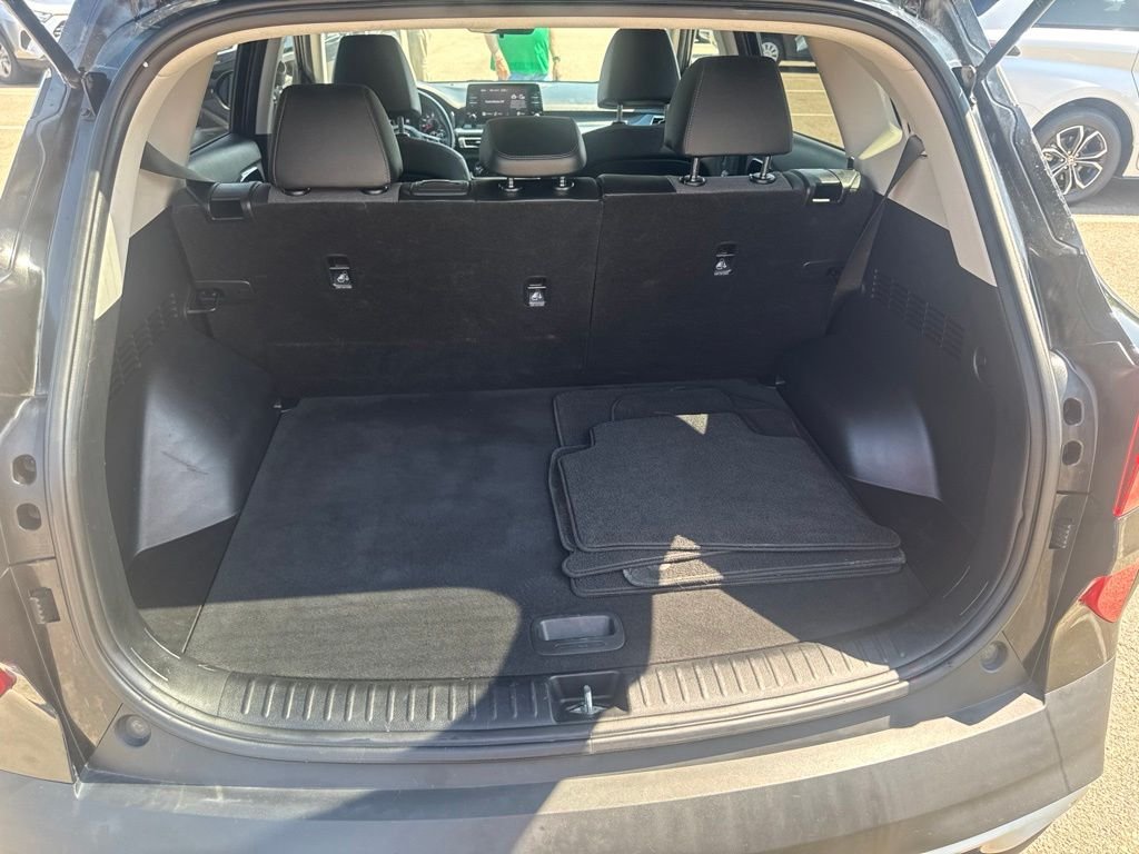 Used 2021 Black Kia S image 28