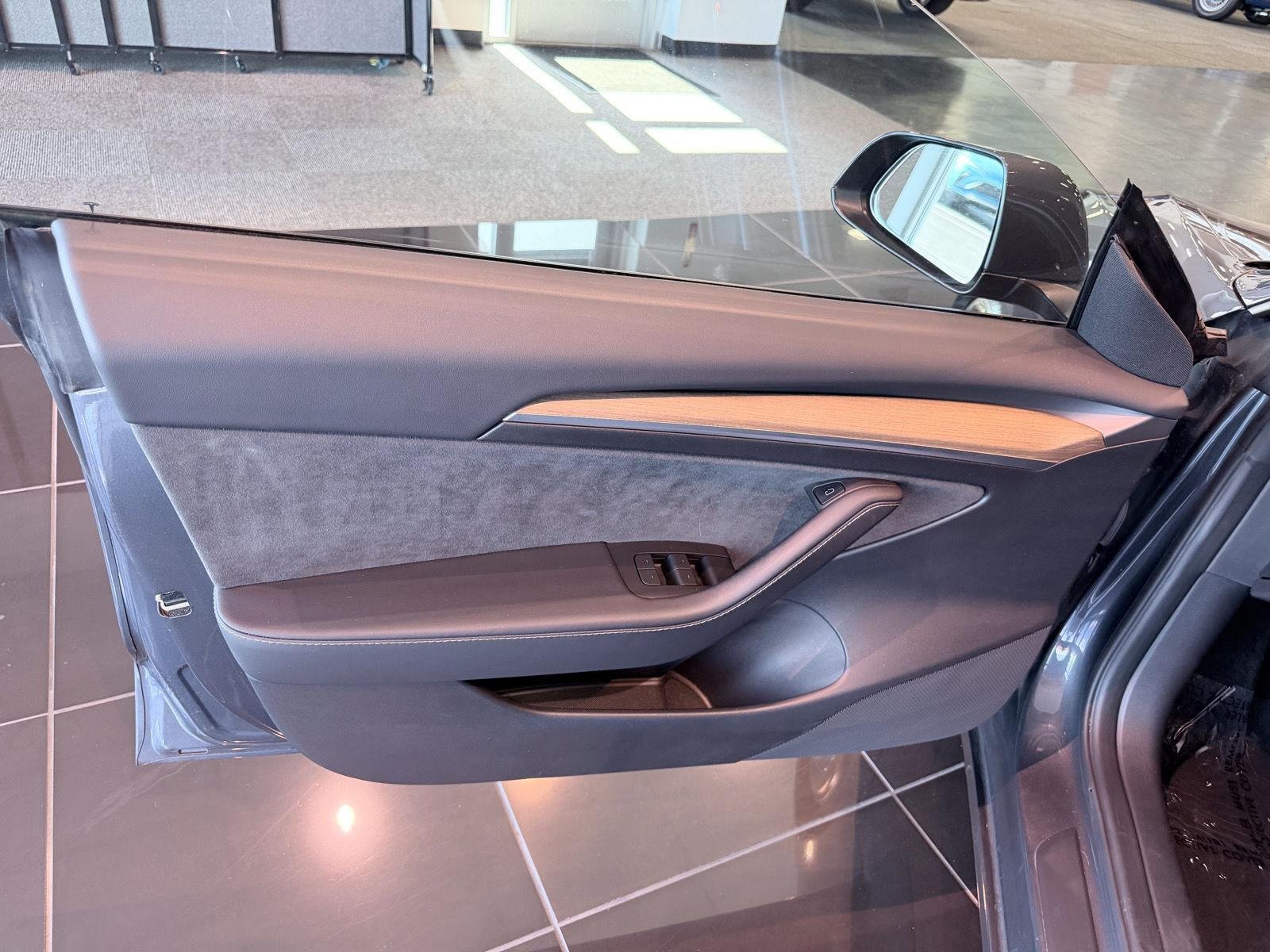 Used 2023 GRAY Tesla Long Range image 33