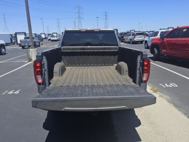 Used 2020 Gray GMC Elevation image 3