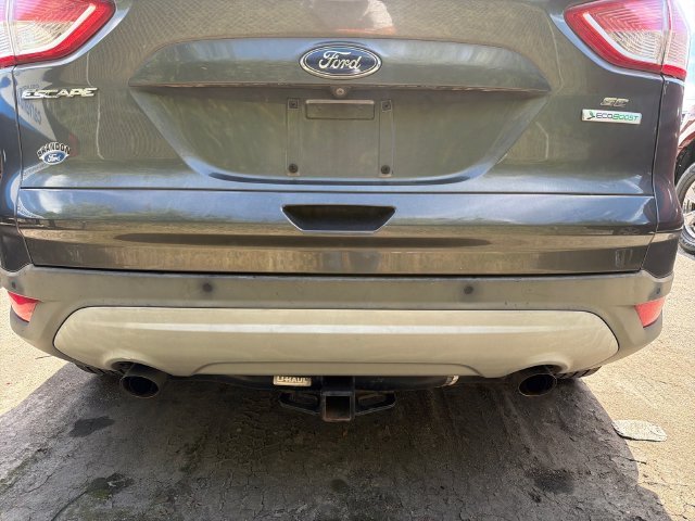 Used 2015 Magnetic Ford SE image 5