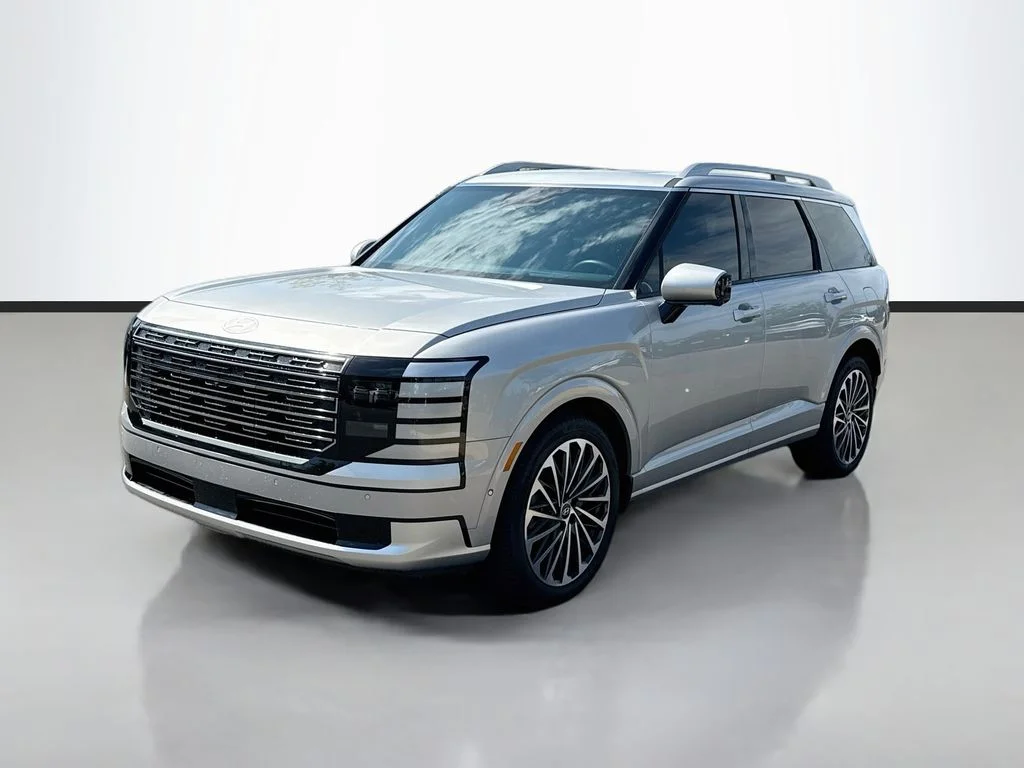 Used 2026 Silver Metallic Hyundai Calligraphy image 3