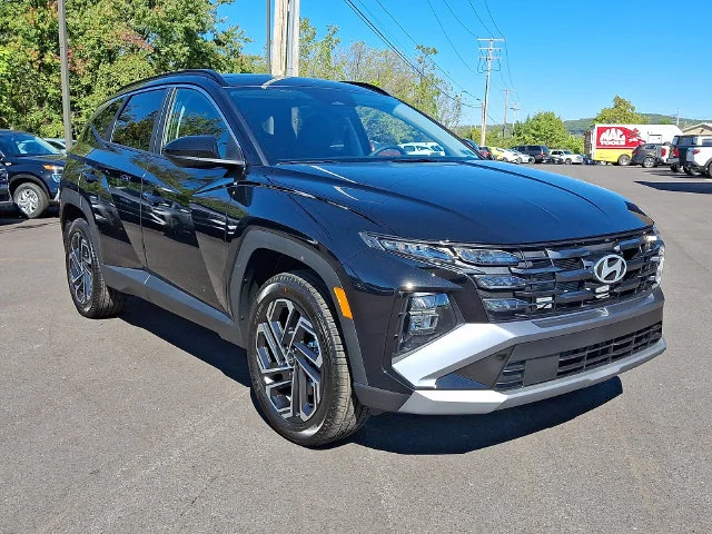 New 2026 Black Hyundai SEL Plus image 1