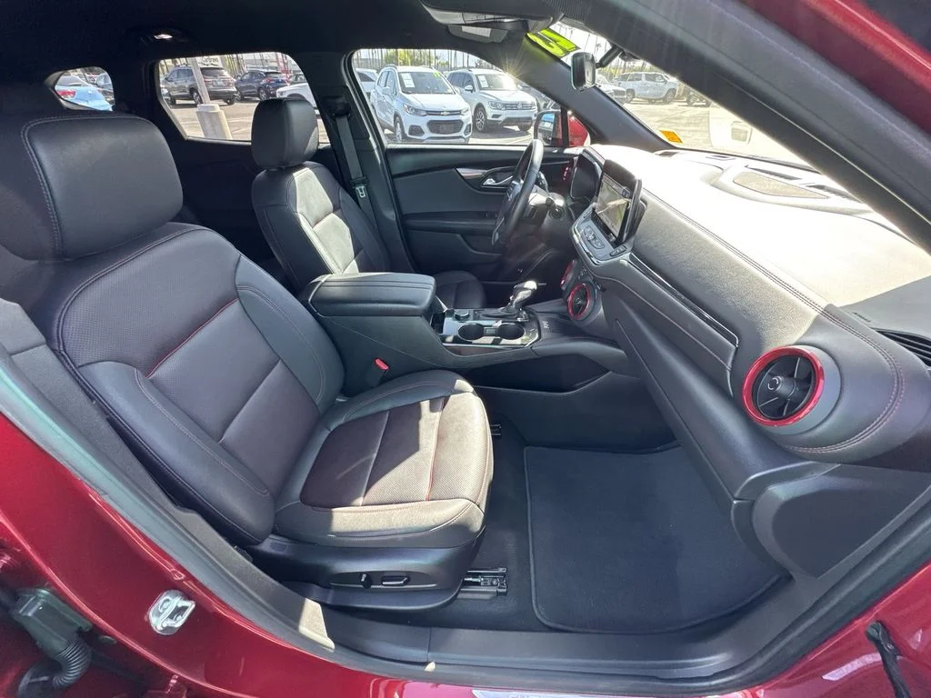 Used 2023 Red Chevrolet RS image 29