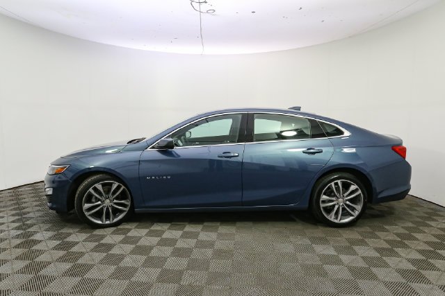 Used 2025 Blue Chevrolet LT image 6