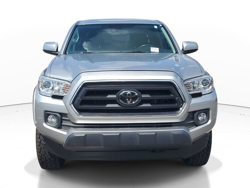 Used 2022 Silver Toyota SR5 image 2