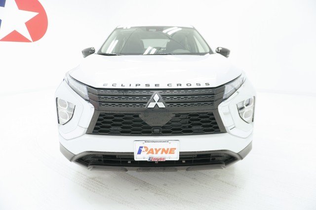 New 2026 White Diamond Mitsubishi LE 1.5T S-AWC image 2