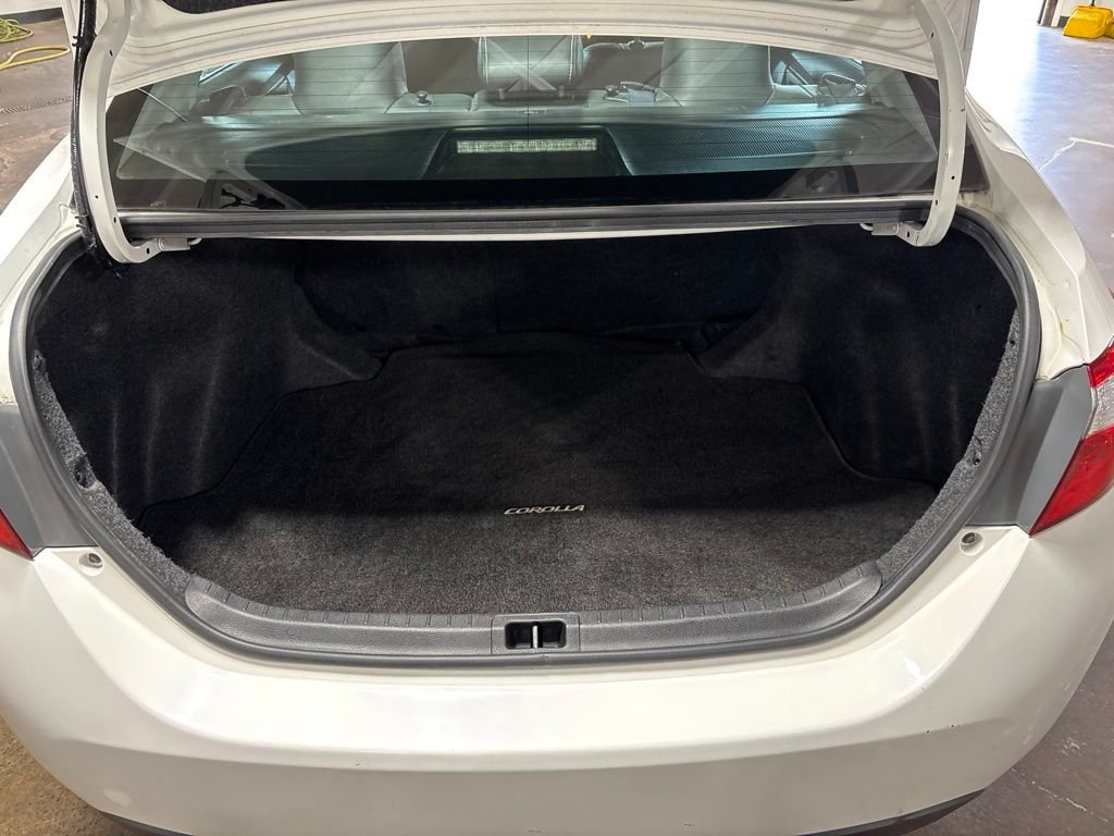 Used 2015 White Toyota S Plus image 29