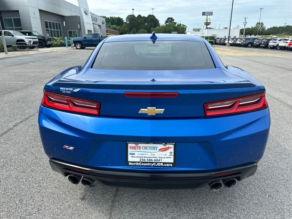 Used 2018 Blue Chevrolet 2LT image 6