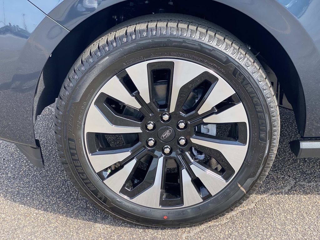 New 2026 Stone Blue Metallic Ford Platinum® image 8