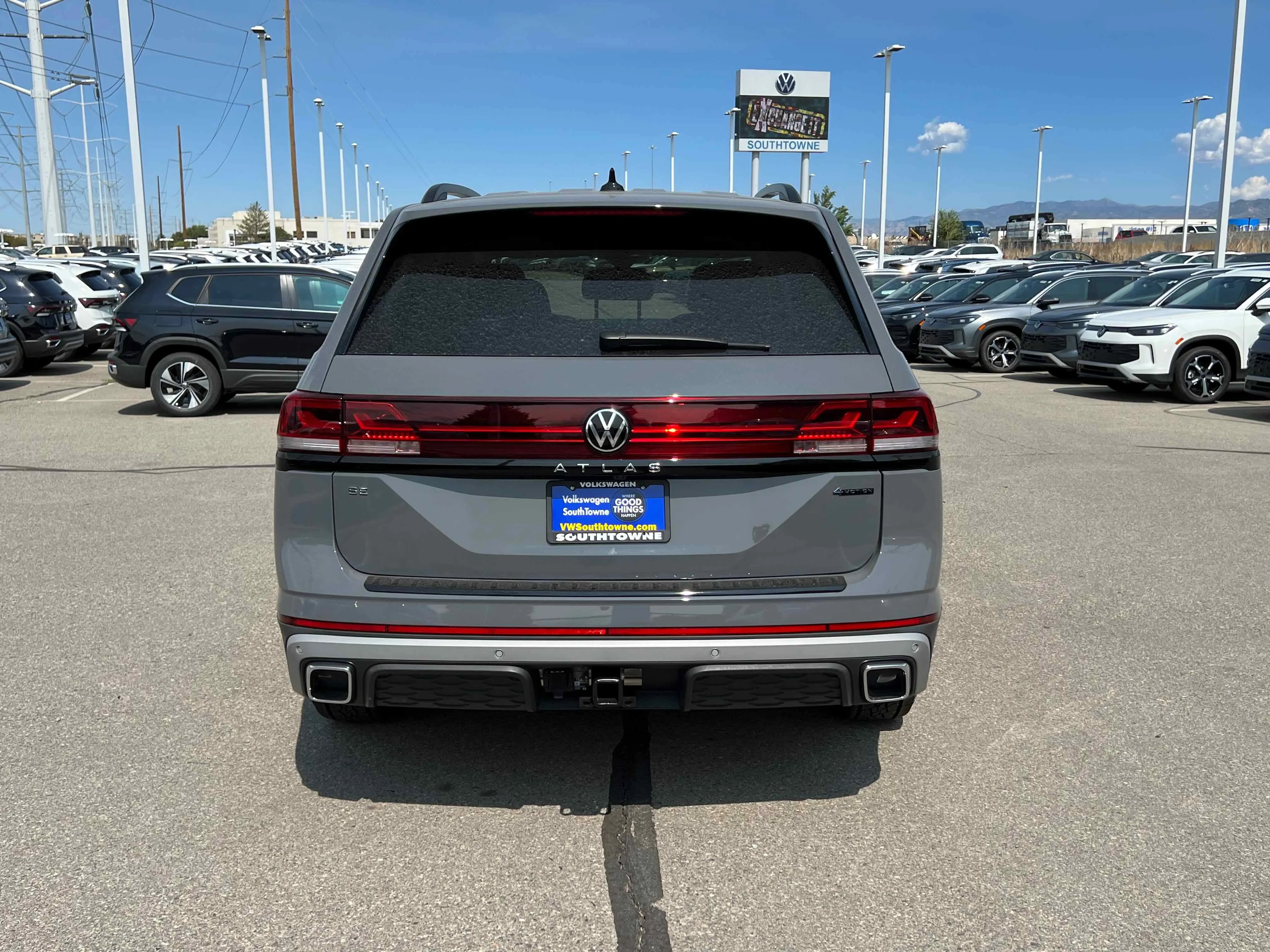 New 2026 Gray Volkswagen 2.0T Peak Edition image 12
