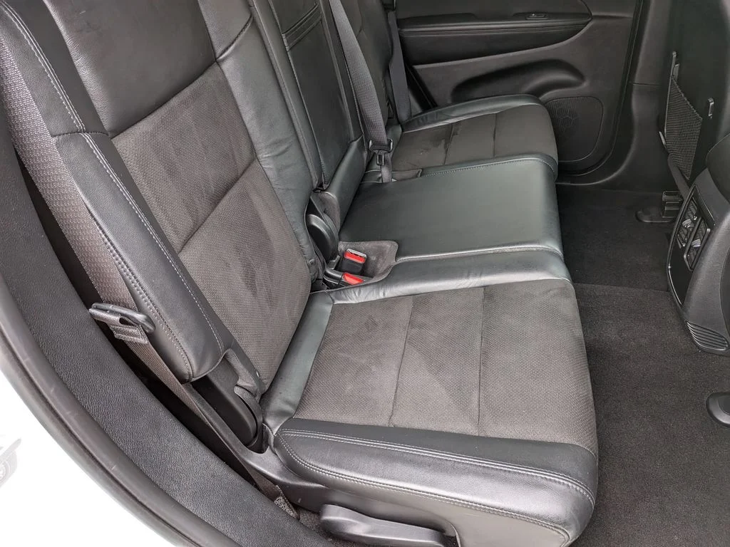 Used 2020 White Jeep Laredo image 26