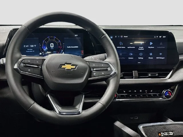 2027 Chevrolet Equinox LT - Photo 20