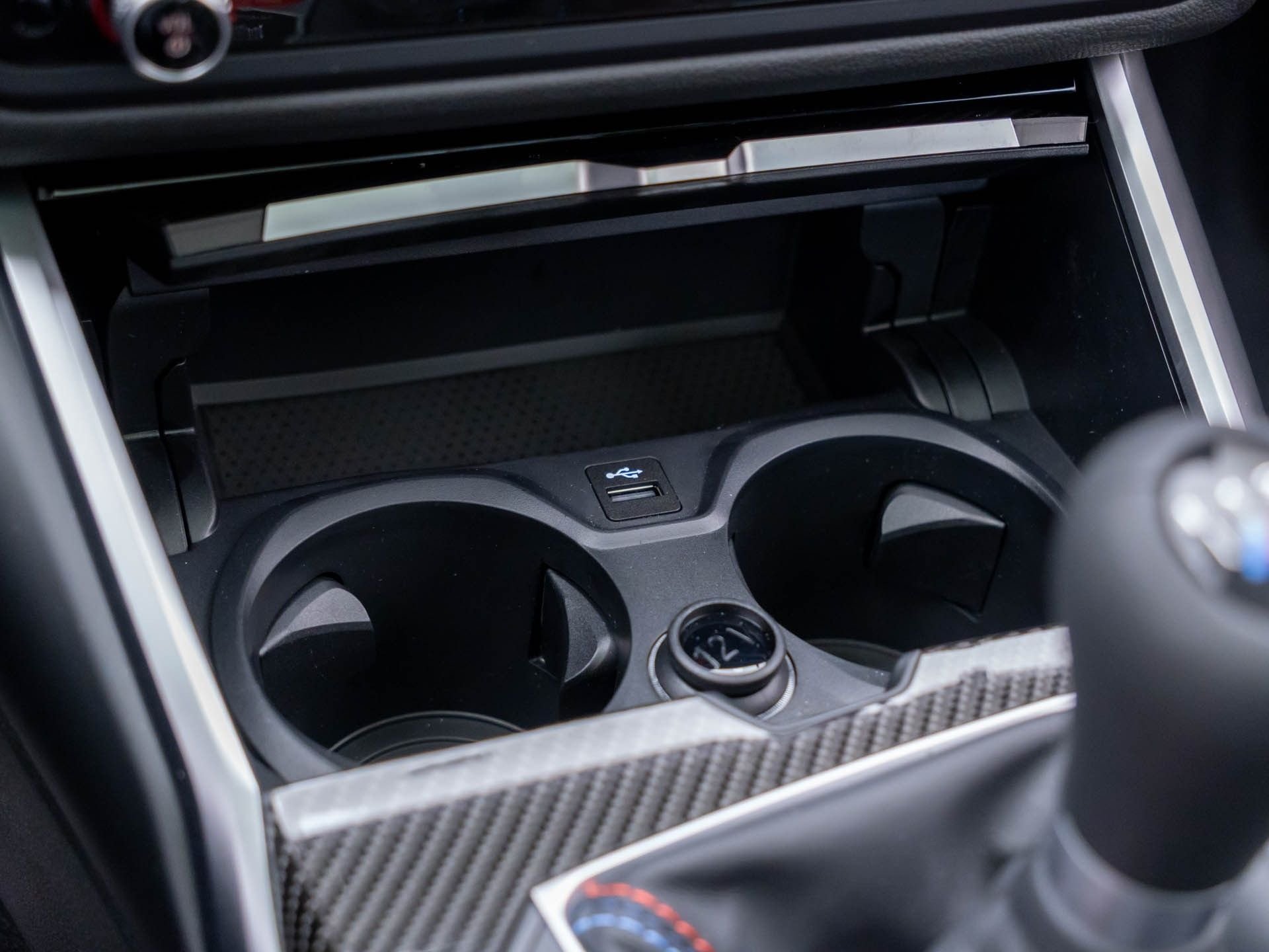 New 2026 Black Sapphire Metallic BMW Base image 31