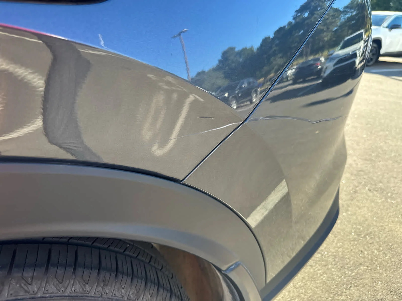 Used 2025 Meteorite Gray Metallic Honda LX image 7