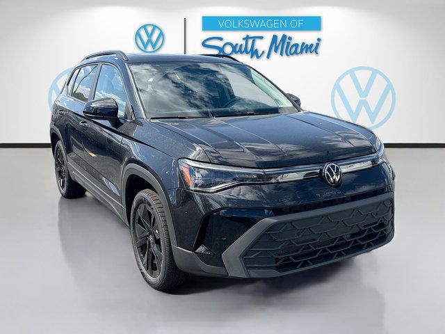 2026 Volkswagen Taos SE Black