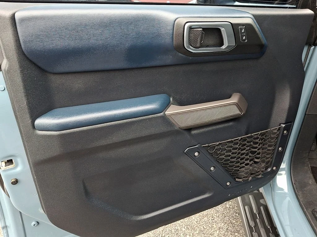 Used 2021  Ford Outer Banks image 13