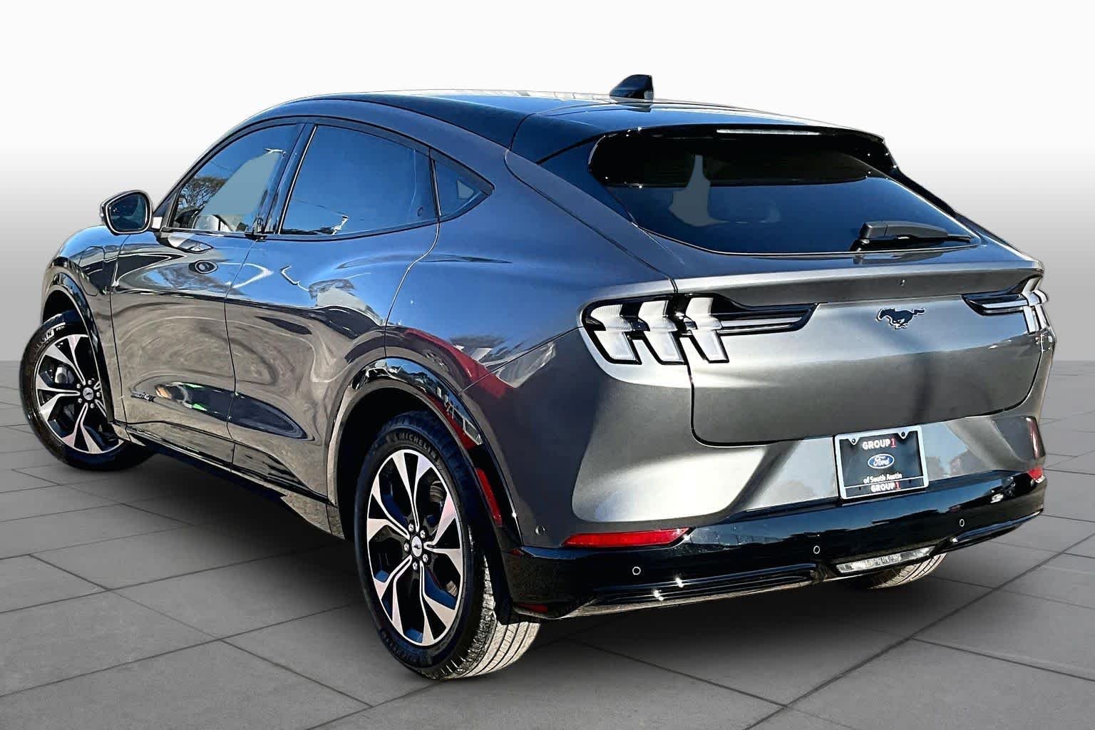 Used 2023 Carbonized Gray Metallic Ford Premium image 11