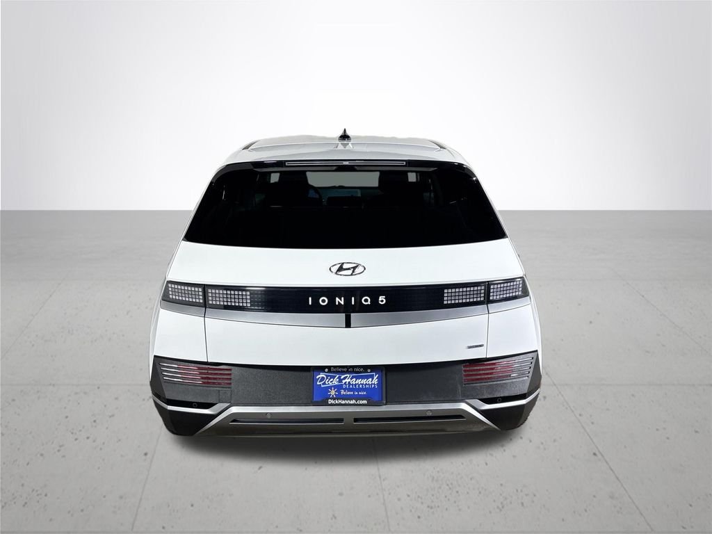 Used 2024 White Hyundai SEL image 7