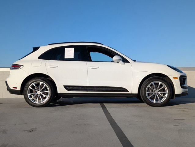 Used 2022 White Porsche  image 24