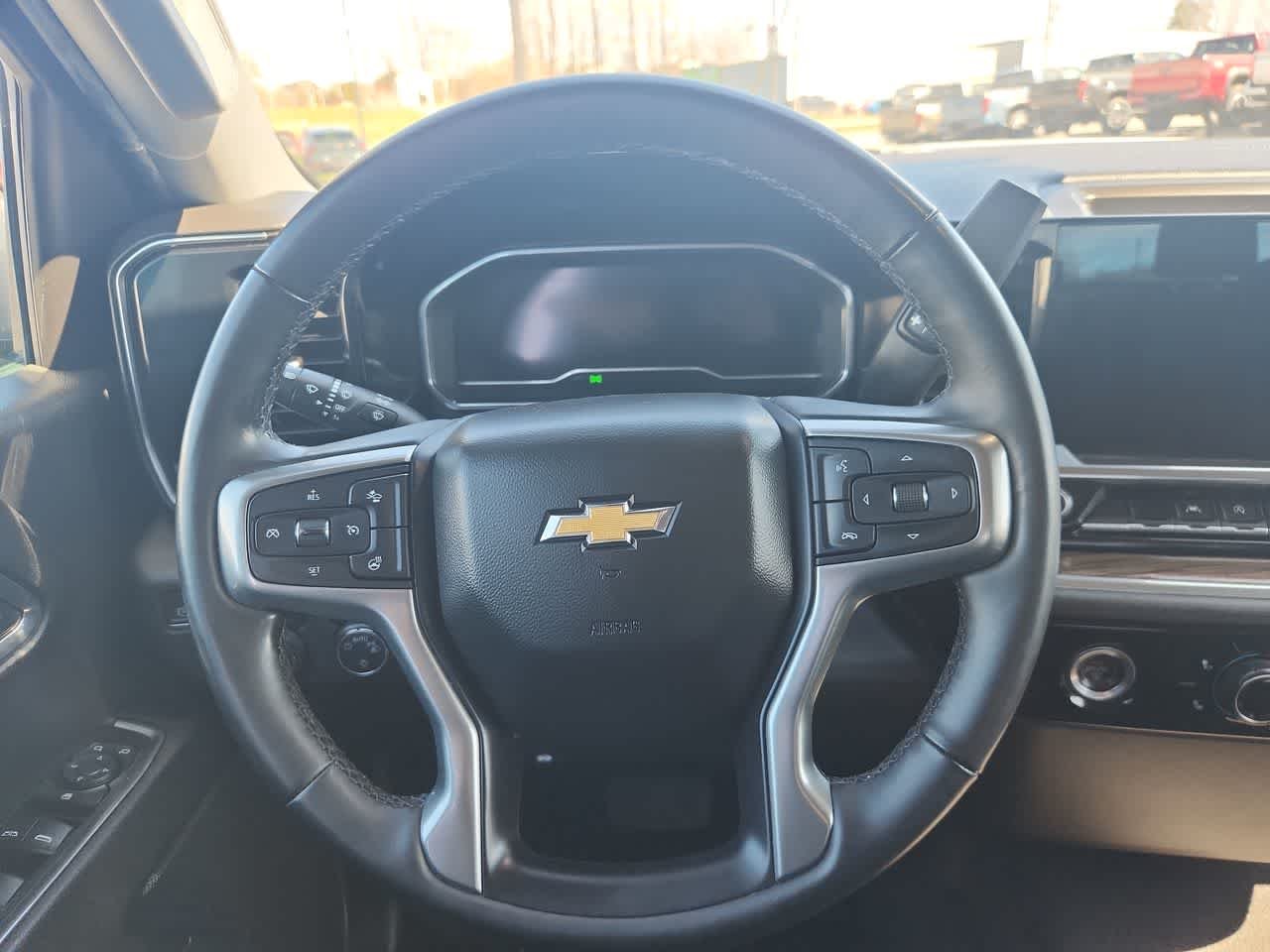 2024 Chevrolet Silverado 1500 LT - Photo 19