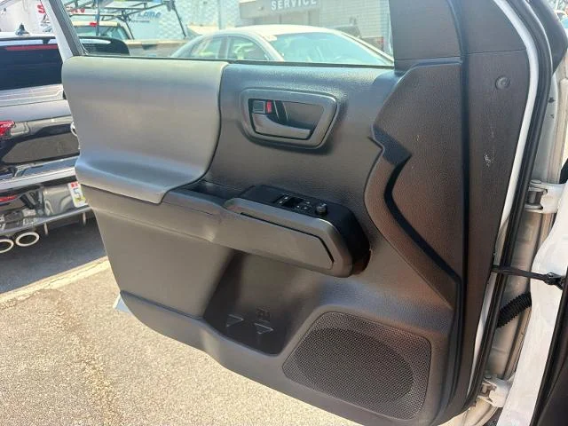 Used 2019 Super White Toyota  image 22