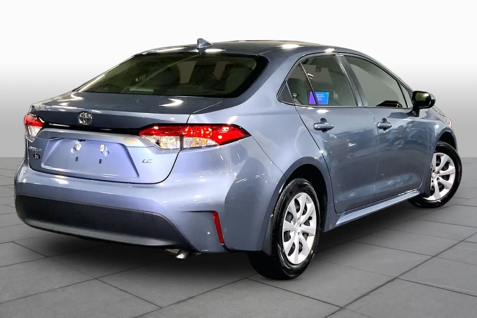 Used 2023 Celestite Toyota LE image 13