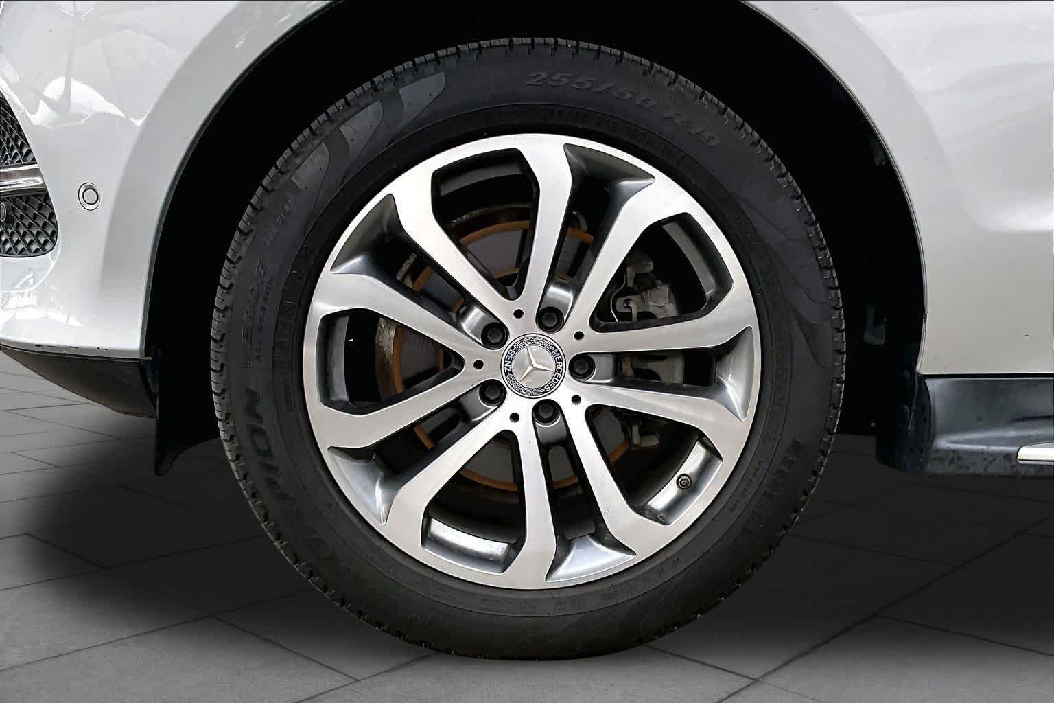 Used 2016 Iridium Silver Metallic Mercedes-Benz GLE 350 image 11
