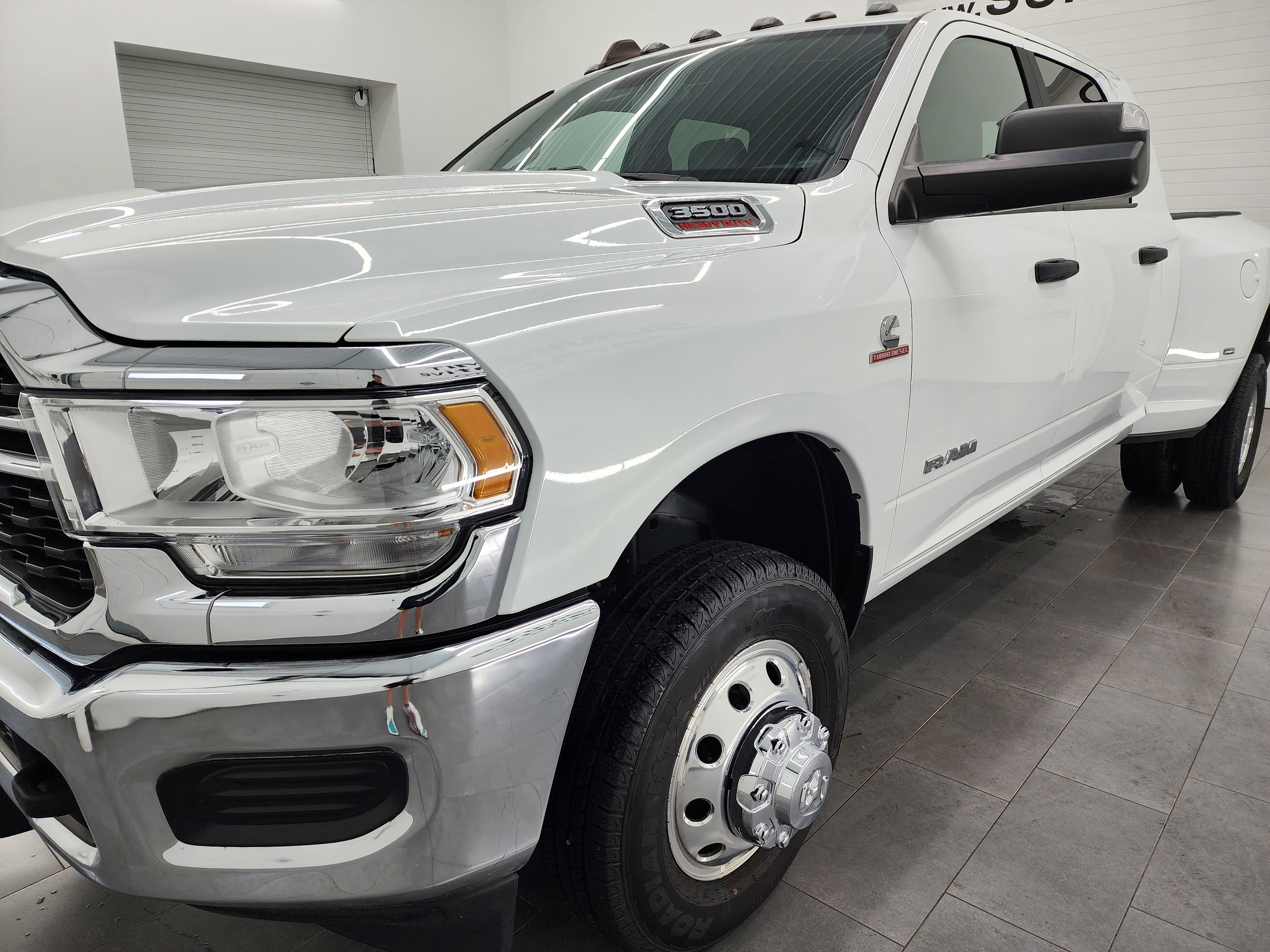 Used 2022 Bright White Clearcoat Ram Big Horn: MEGA-SHORT-DRW-BIG HORN-6.7L DIESEL-4WD-BACKUP CAM-GEORGIA TRUCK image 7