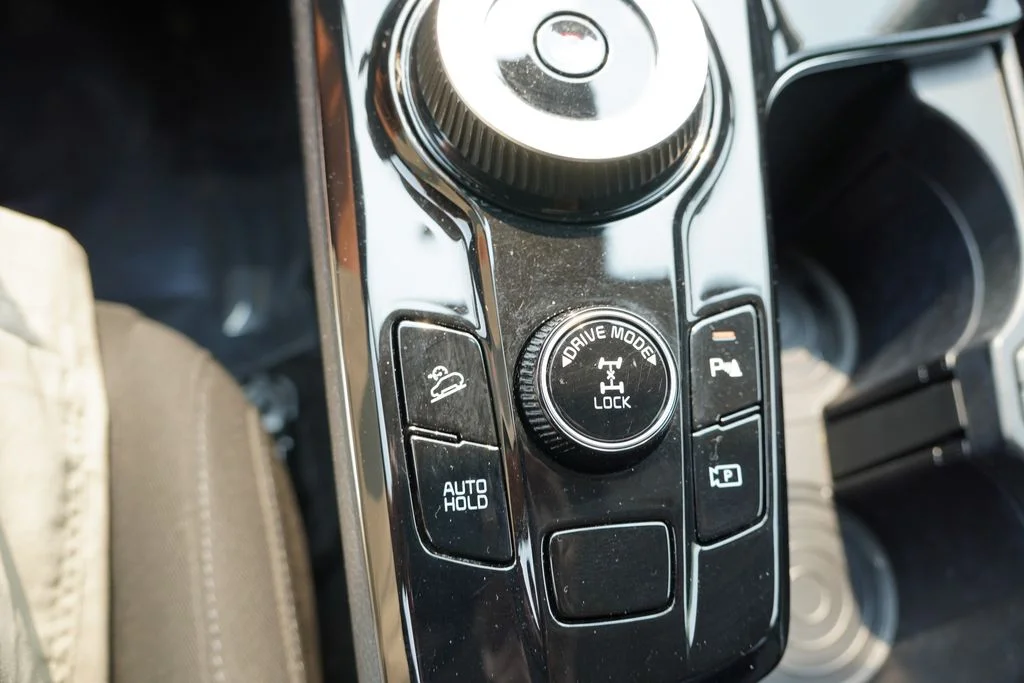 Certified Used 2023 Fusion Black Kia LX image 27