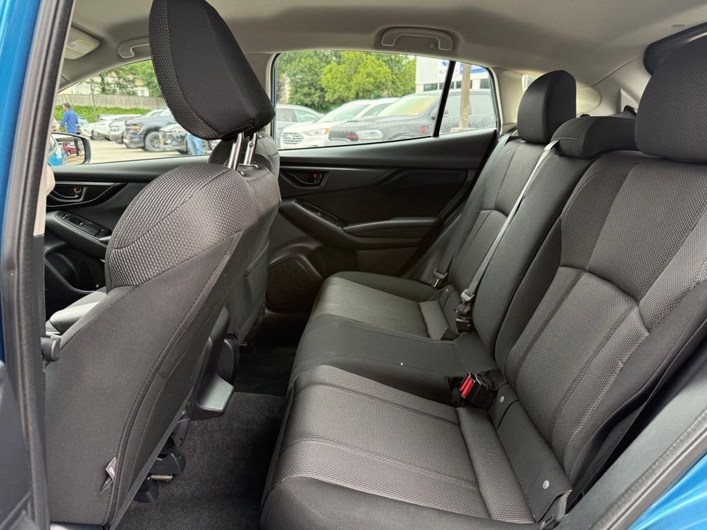 Used 2019 Blue Subaru 2.0i image 21