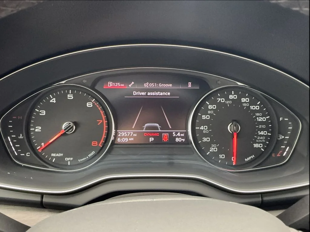 Used 2022 Blue Audi  image 41