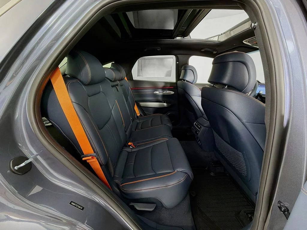 New 2026 Ceres Blue Genesis 2.5T Sport Prestige image 29
