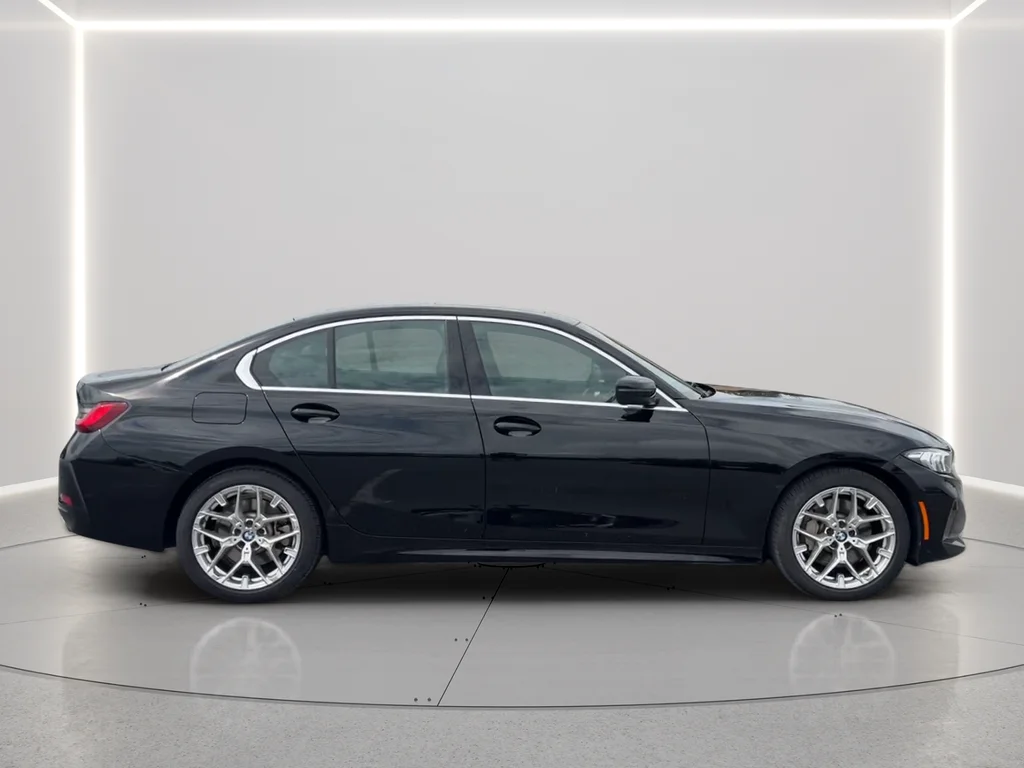 Used 2025 Black BMW 330i image 4