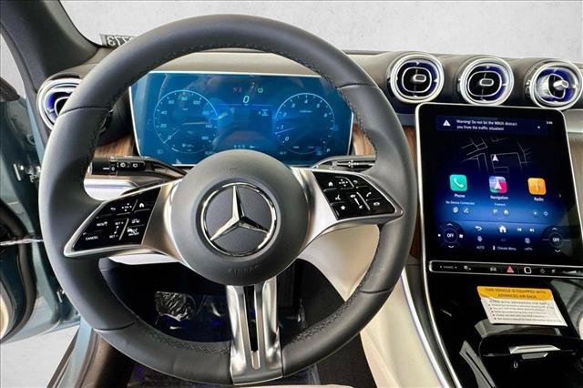 New 2026 Verde Silver Metallic Mercedes-Benz GLC 300 image 41