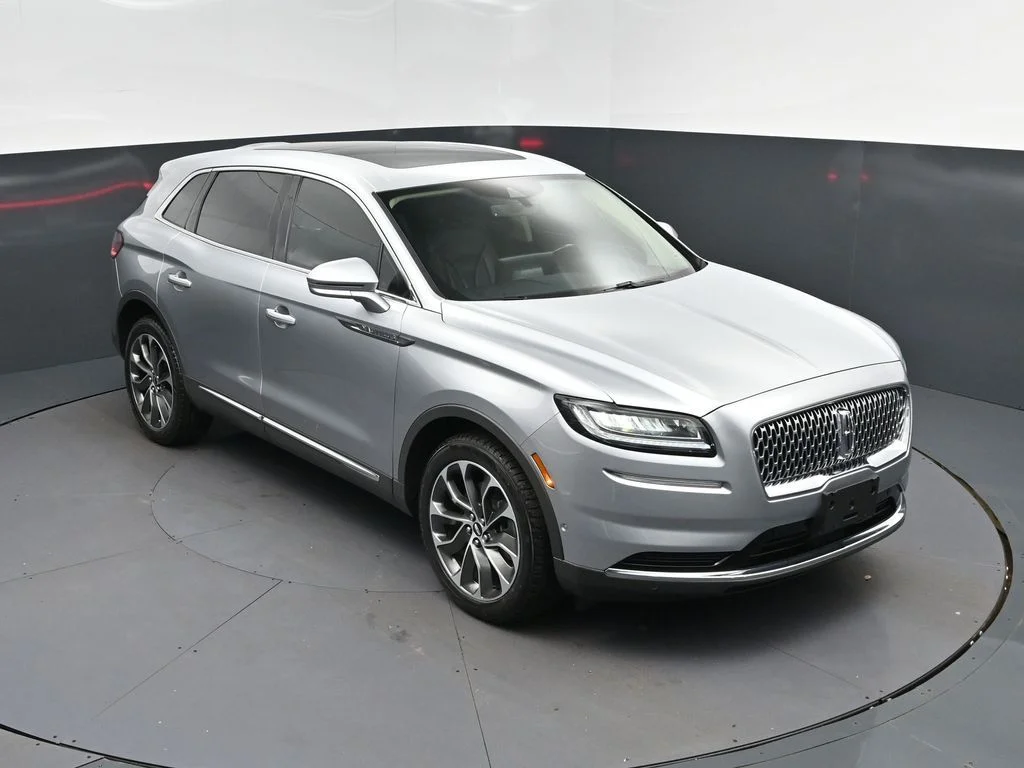 2023 Lincoln Nautilus Reserve AWD's photo