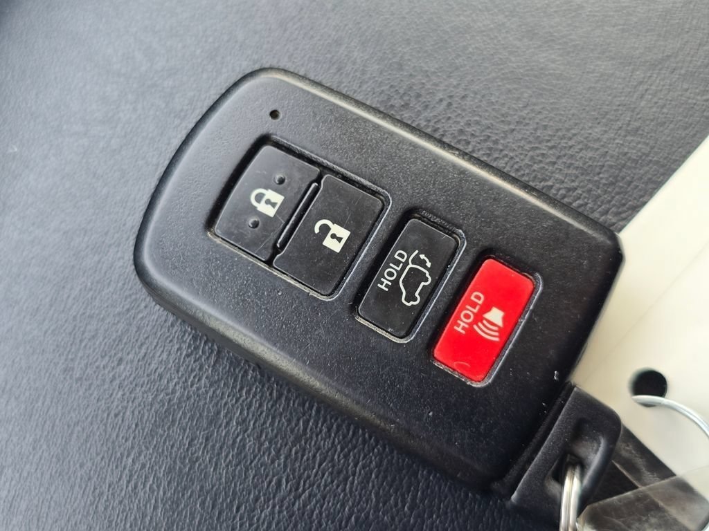 Used 2018 Magnetic Gray Metallic Toyota Limited image 38