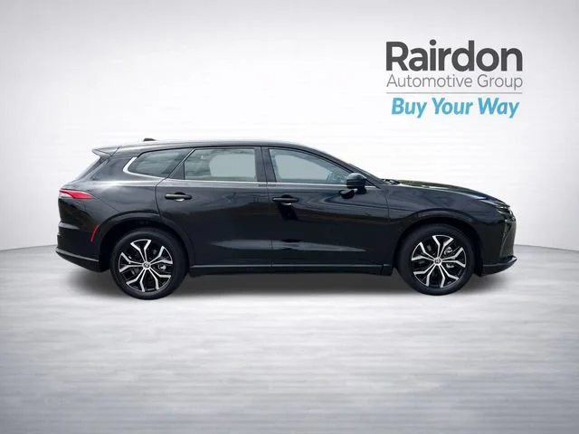 Used 2025 Black Toyota XLE image 8