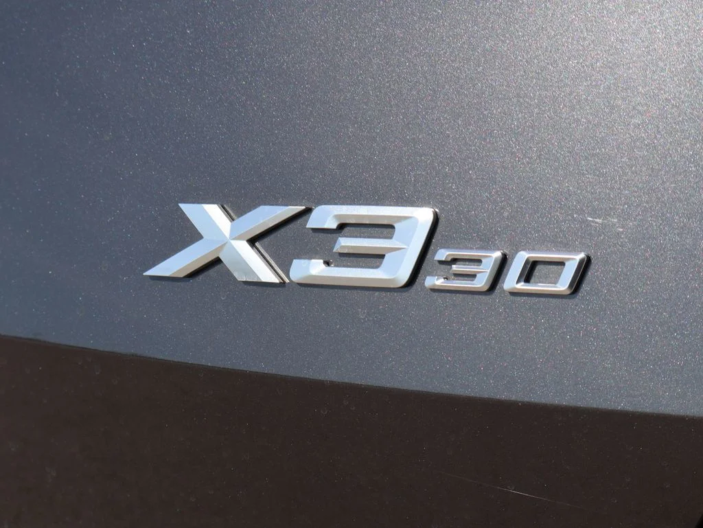 Used 2025 Gray BMW 30 xDrive image 38