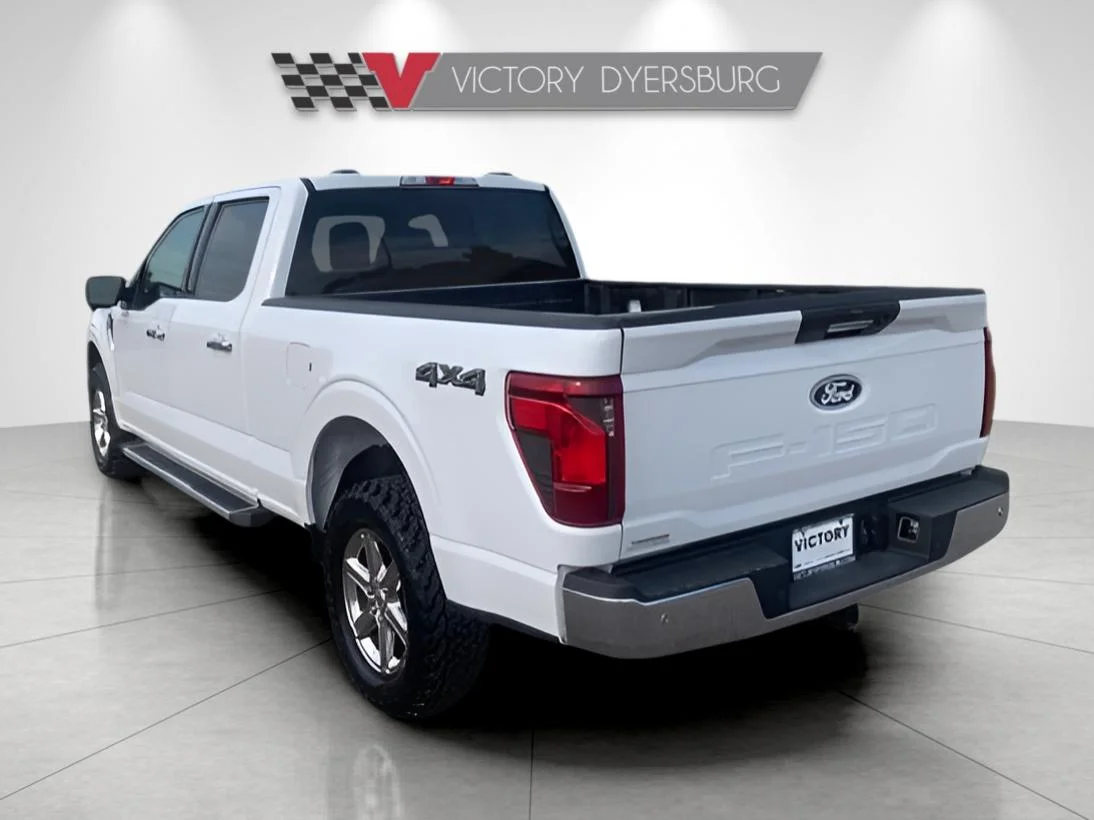 Used 2024 White Ford XLT image 5