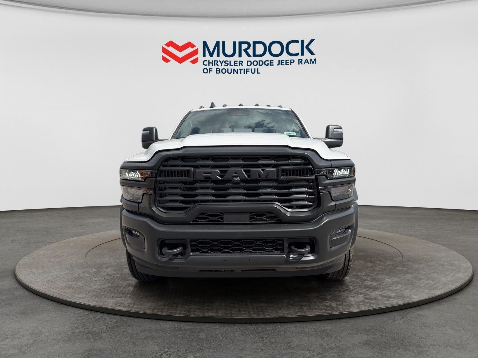 New 2026 Bright White Clear-Coat Exterior Paint RAM Tradesman image 7