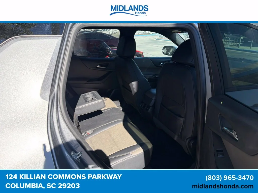 Used 2025 Sterling Gray Metallic Chevrolet LT image 4