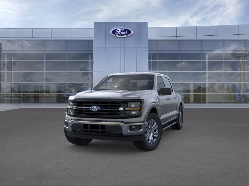 New 2026 Carbonized Gray Metallic Ford XLT image 2