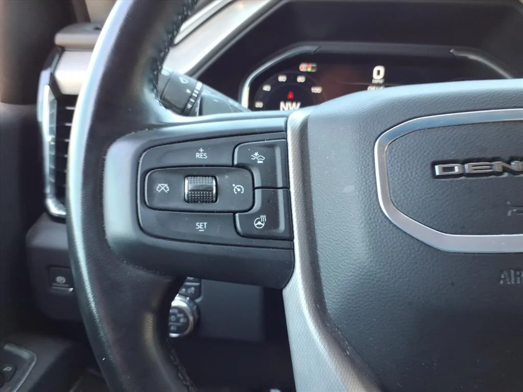 Used 2024 Black GMC Denali image 18